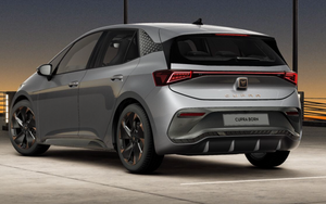 CUPRA Born Impulse+ 59 kWh 170 kW Automatica Noleggio Lungo Termine - Solorent.it
