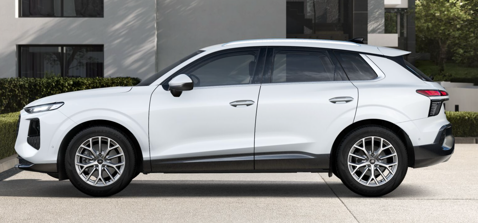 Audi Q3 TDI 110 kW S tronic S Line Edition Noleggio Lungo Termine Privati - Solorent.it