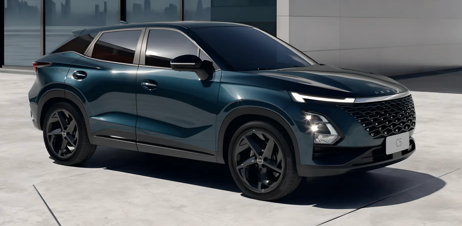 OMODA 5 SHS-H 1.5 TGDI HEV Premium Noleggio Lungo Termine - Solorent.it