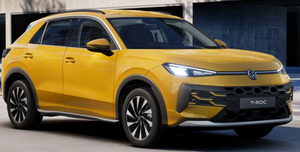 Volkswagen T-Roc 1.5 eTSI 85kW ACT Life DSG Noleggio Lungo Termine Privati - Solorent.it