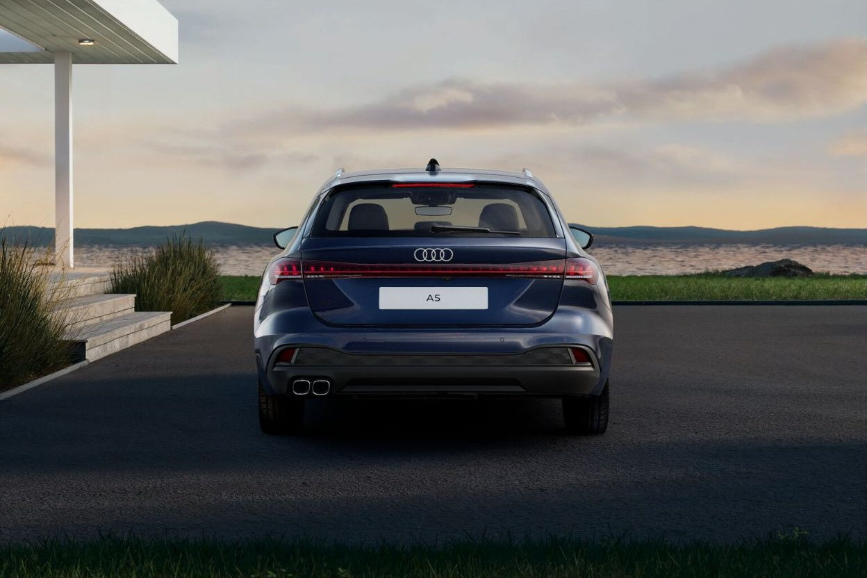 Audi A5 Avant TDI 150 kW S tronic Business – posteriore blu