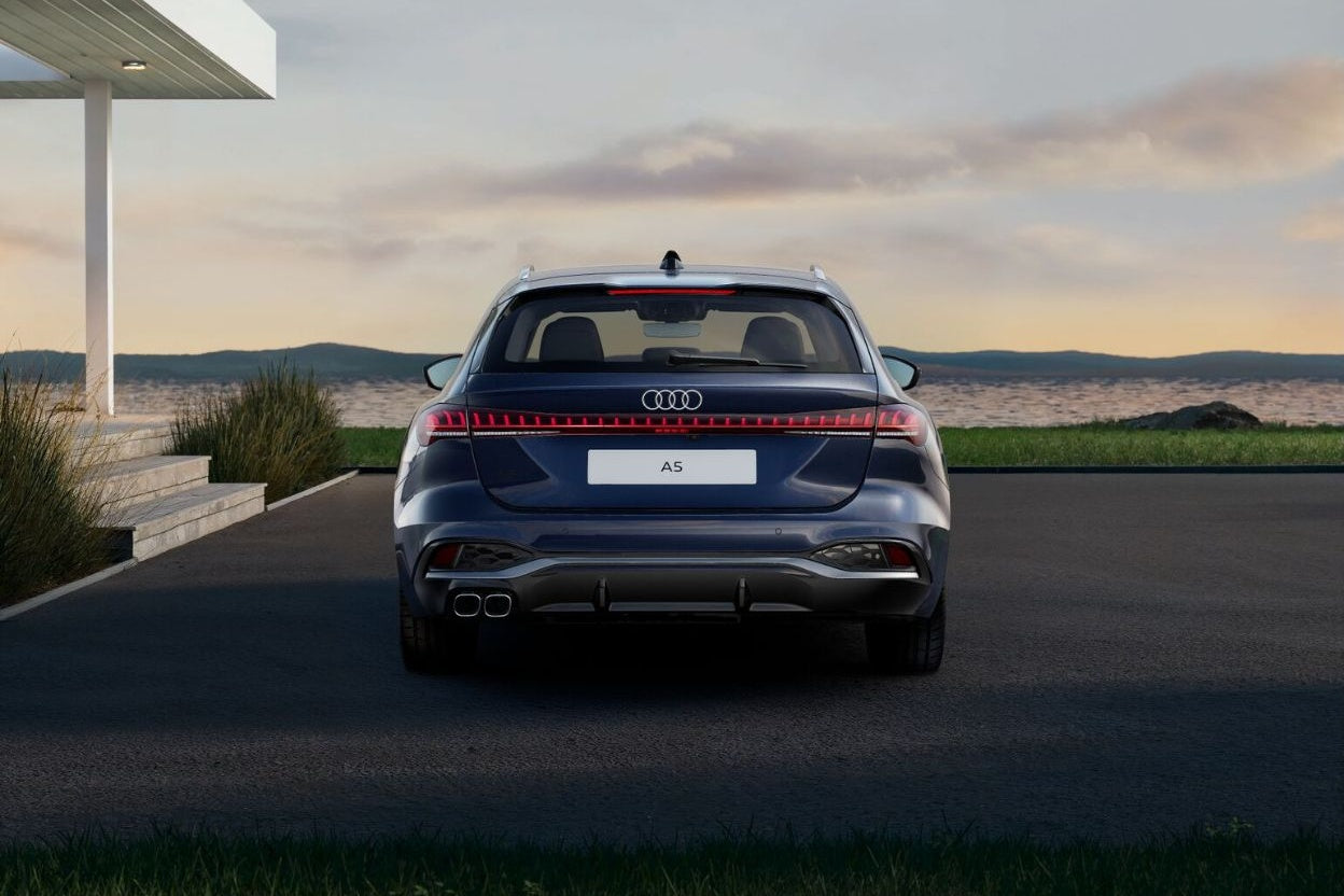 Audi A5 Avant TDI 150 kW S tronic S line edition – posteriore blu