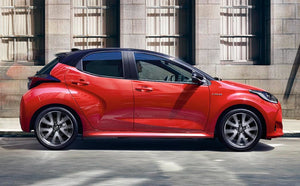 TOYOTA YARIS 1.5 Hybrid Business Automatica Noleggio Lungo Termine - Solorent.it