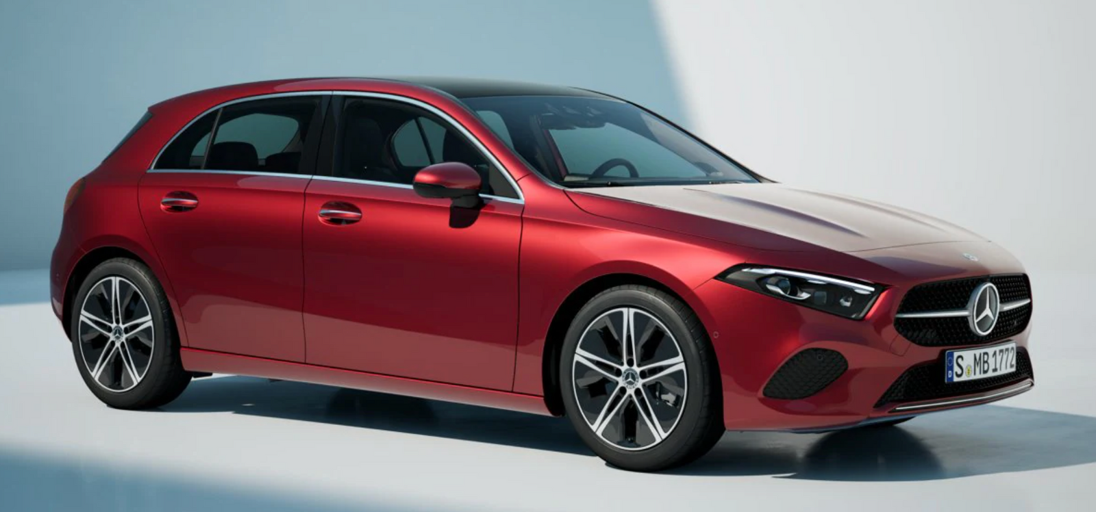 MERCEDES-BENZ CLASSE A 250 e Plug-in hybrid Business Automatica Noleggio Lungo Termine - Solorent.it