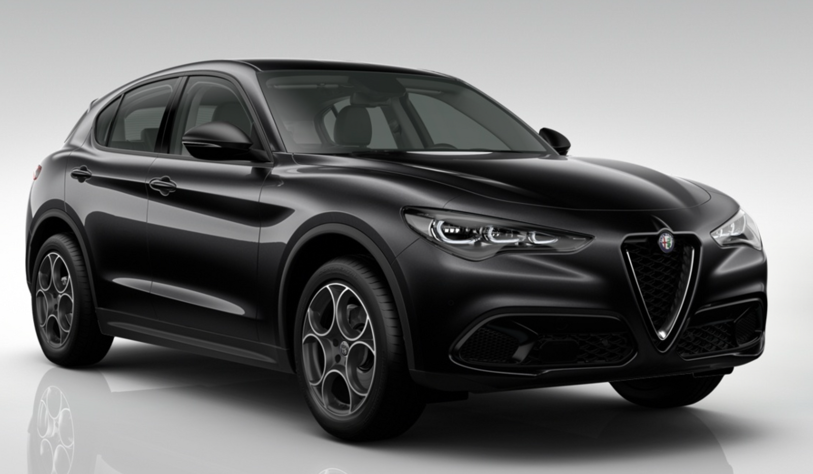 ALFA ROMEO STELVIO 2.2 Turbo Diesel 210CV Sprint AT8 Q4 Noleggio Lungo Termine - Solorent.it