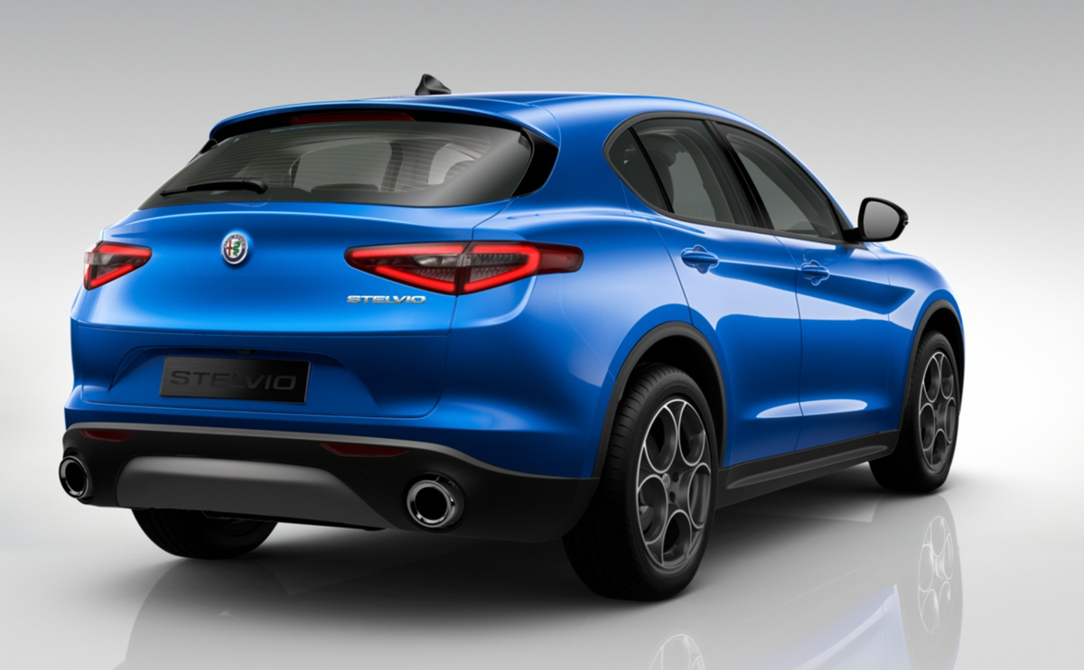 ALFA ROMEO STELVIO 2.2 Turbo Diesel 210CV Sprint AT8 Q4 Noleggio Lungo Termine - Solorent.it