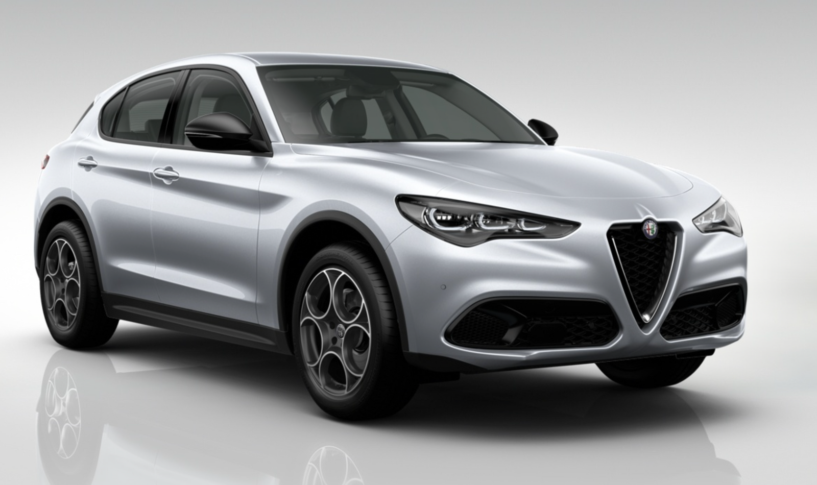 ALFA ROMEO STELVIO 2.2 Turbo Diesel 210CV Sprint AT8 Q4 Noleggio Lungo Termine - Solorent.it