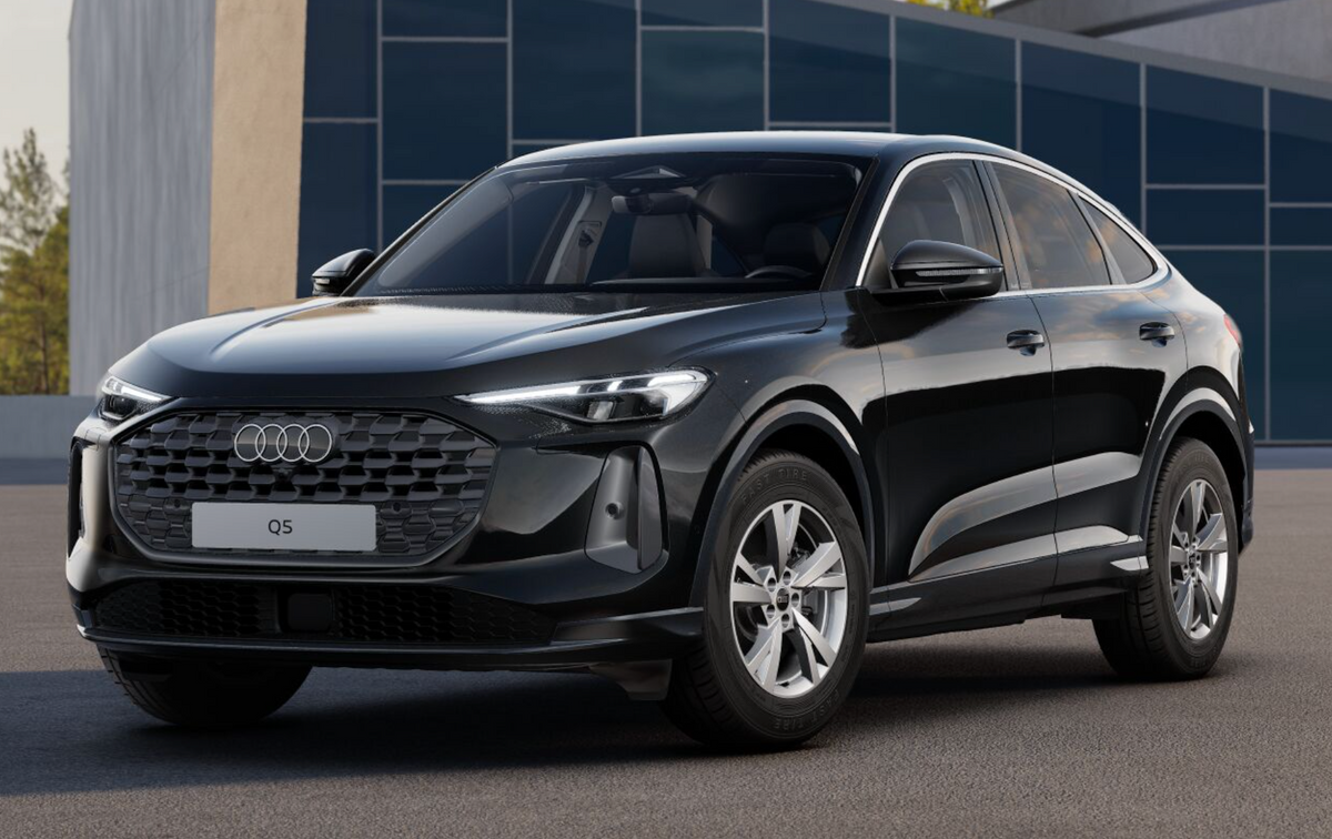 AUDI Q5 Sportback TDI 150kW quattro S tronic Business Advanced Noleggio Lungo Termine Privati