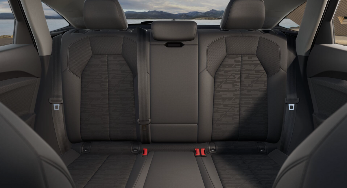 AUDI Q5 Sportback TDI 150kW quattro S tronic Business Advanced Noleggio Lungo Termine Privati