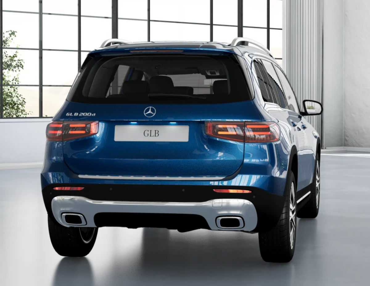 MERCEDES-BENZ GLB 180 d Business Extra Noleggio Lungo Termine