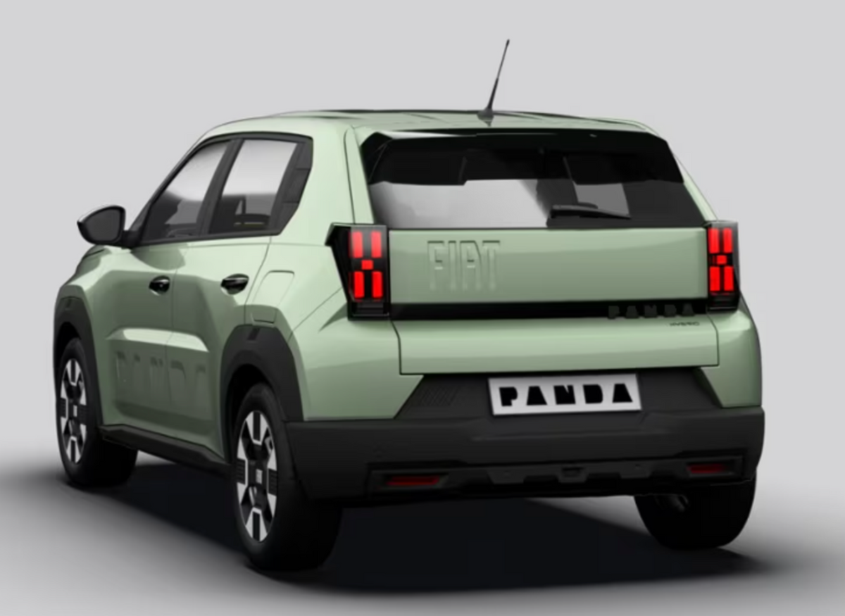 FIAT GRANDE PANDA Hybrid Business Automatica Noleggio Lungo Termine Privati