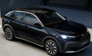 Volkswagen T-Roc 1.5 eTSI 85kW ACT Life DSG Noleggio Lungo Termine Privati - Solorent.it