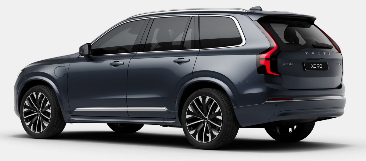 VOLVO XC90 T8 AWD plug-in 7p Plus Ultra Bright Noleggio Lungo Termine Privati - Solorent.it