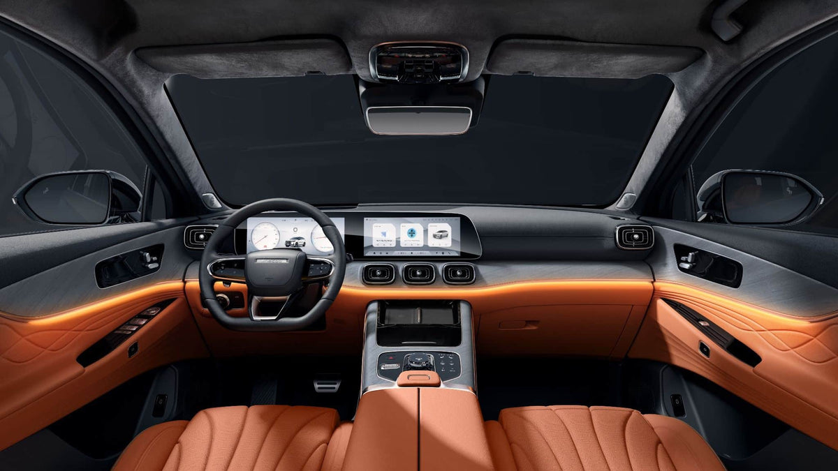 Jaecoo 8 SHS-P Exclusive AWD noleggio lungo termine - interni plancia doppio display