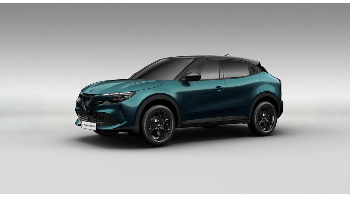 ALFA ROMEO Junior Ibrida Sprint Blu Navigli tetto nero Noleggio Lungo Termine Privati - Solorent.it
