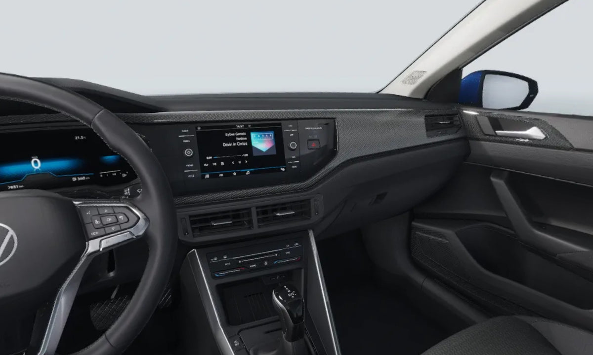 VOLKSWAGEN Polo 1.0 TSI Edition Plus DSG Automatica Noleggio Lungo Termine interni - Solorent.it