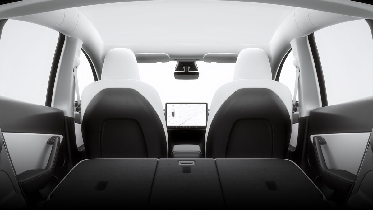 TESLA Model Y 75 kWh Dual Motor Long Range 4WD Automatica Noleggio Lungo Termine - Solorent.it