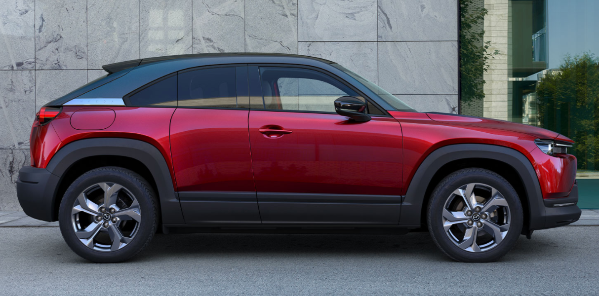 Noleggio a lungo termine Mazda CX-30 offerta di febbraio